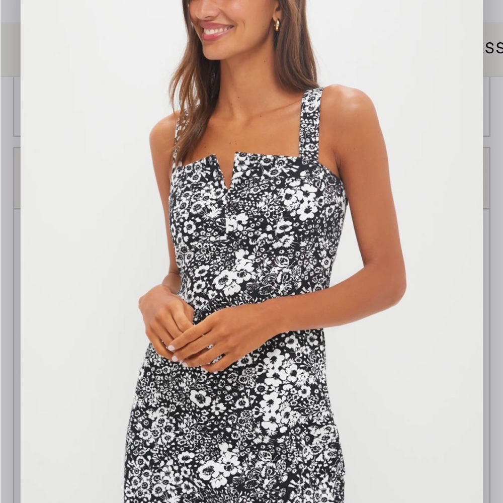 NWT Tuckernuck Floral Black and White Women's denim Dress by Hyacinth House